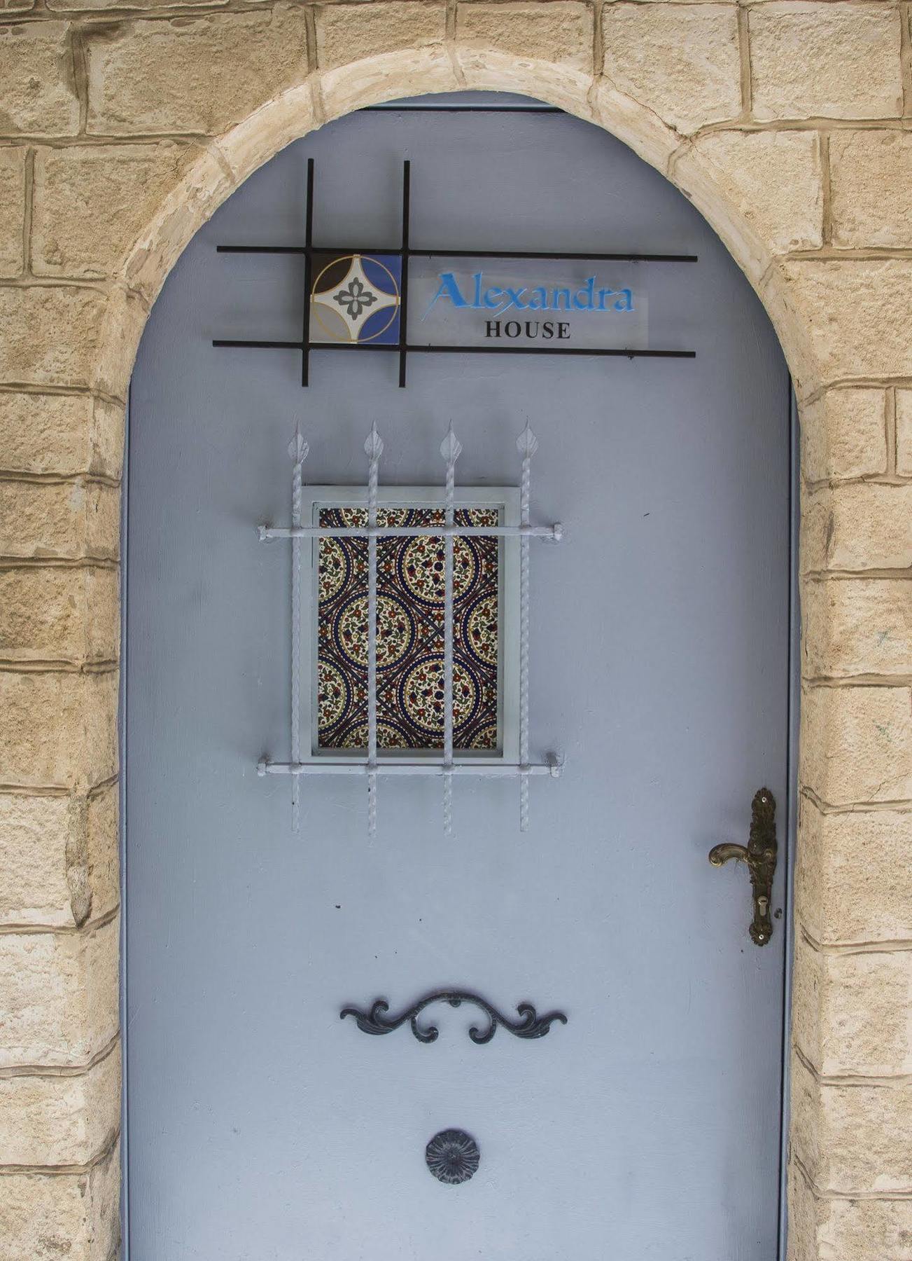 Alexandra House Hotel Nazareth Bagian luar foto